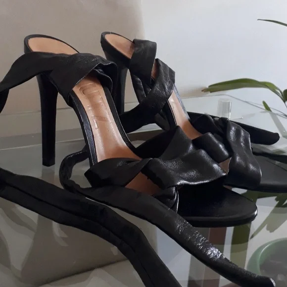 SCHUTZ Luxe Black Leather Knot Heels - Picture 3 of 5